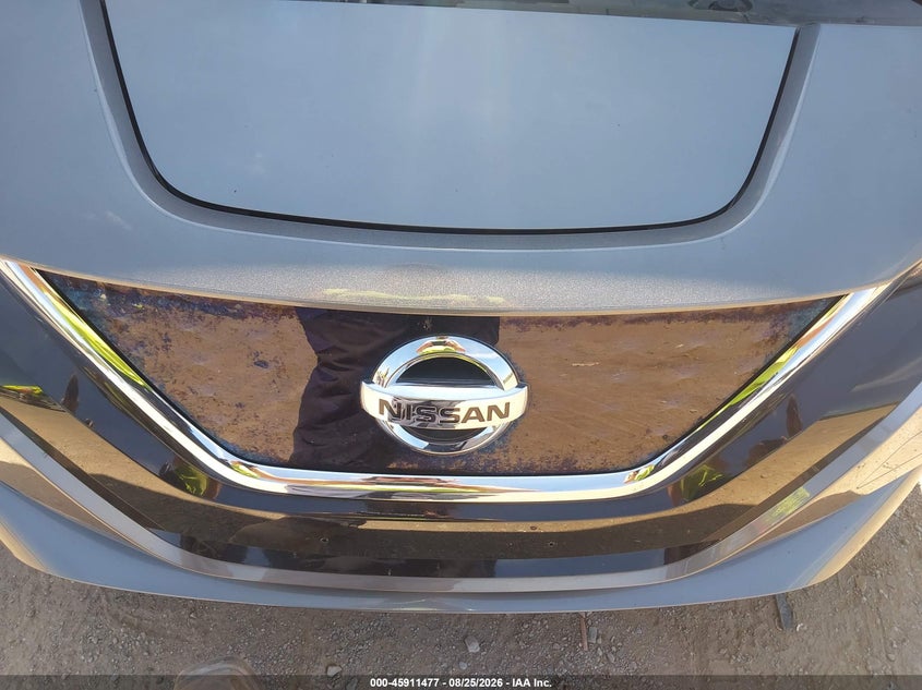 2018 NISSAN LEAF auction photo 6