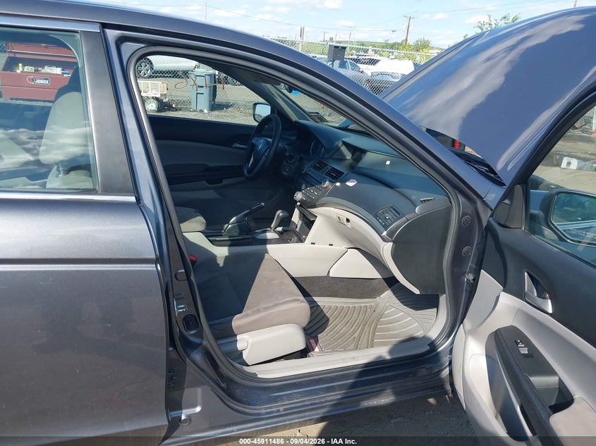 2012 HONDA ACCORD SDN auction photo 5