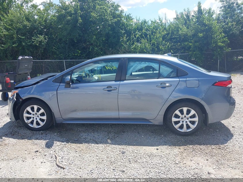 TOYOTA COROLLA - zdjęcie 14