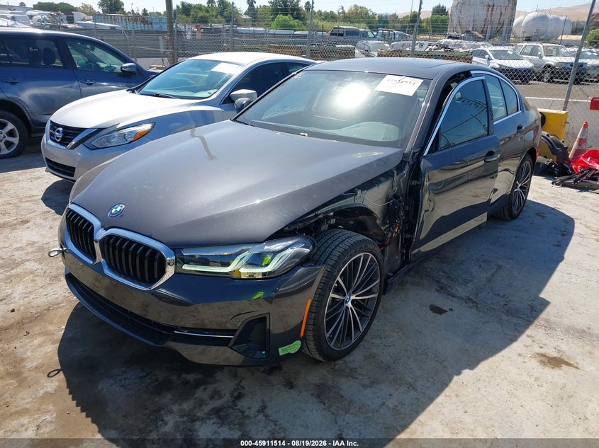 2023 BMW 530E auction photo 2