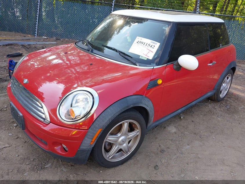 2008 MINI Hard top, Повреждение двигателя, IAAI, VIN WMWMF33518TT59891 — фото 2