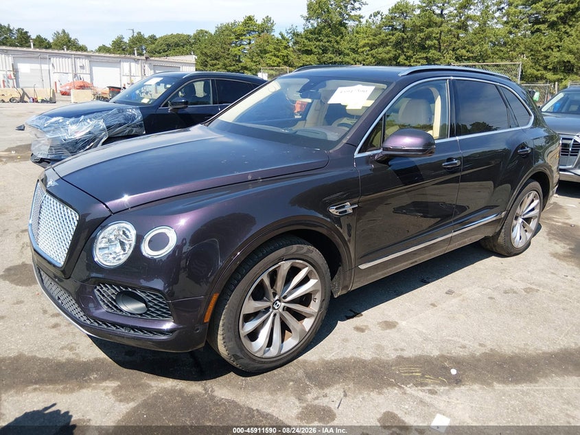 2017 BENTLEY BENTAYGA auction photo 2