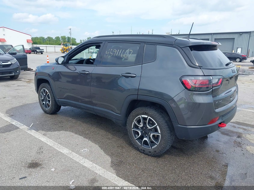 2024 JEEP COMPASS TRAILHAWK 4X4 · Фото 3