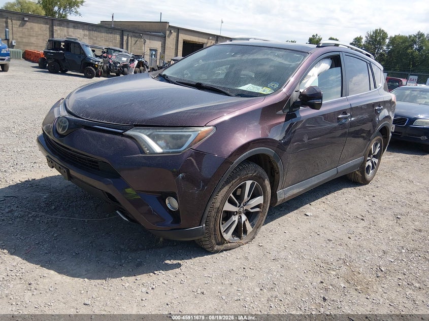 2018 Toyota RAV 4, Front & Rear, IAAI, VIN 2T3RFREV4JW776028 — photo 2