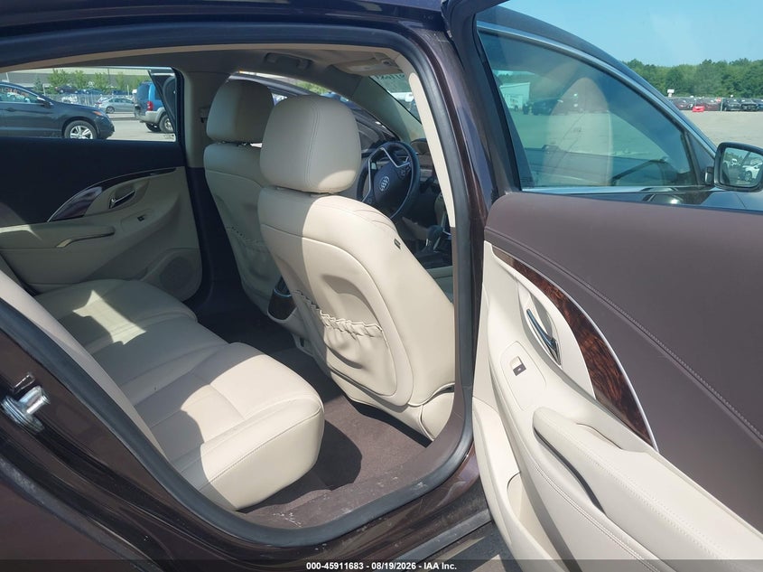 BUICK LACROSSE 2015 VIN 1G4GD5G37FF236954