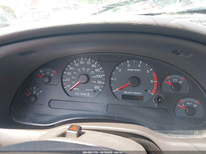 2004 FORD MUSTANG auction photo 7