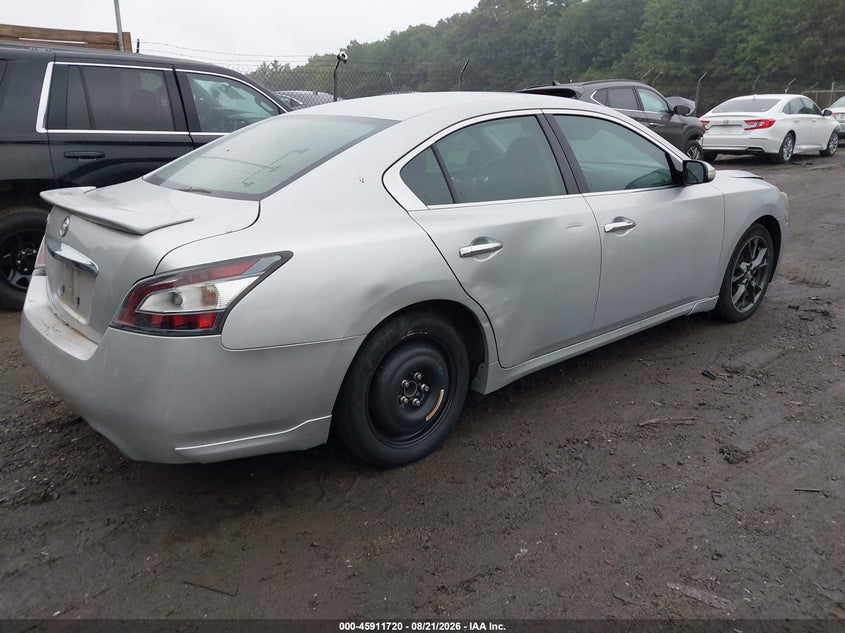 2014 NISSAN MAXIMA auction photo 4