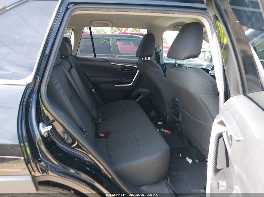 TOYOTA RAV4 - zdjęcie 8