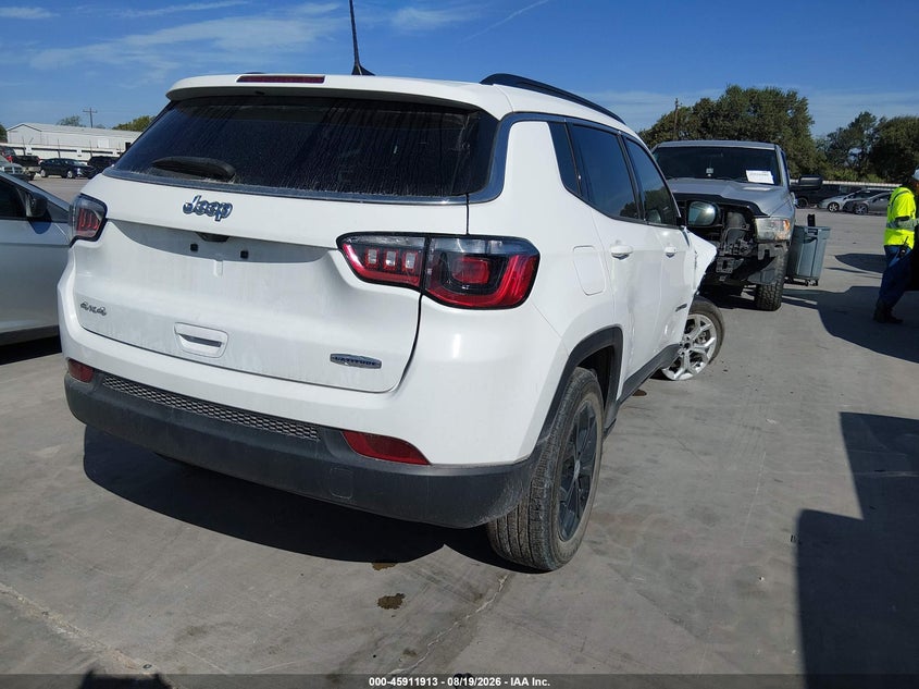 2024 JEEP COMPASS LATITUDE 4X4 · Фото 4