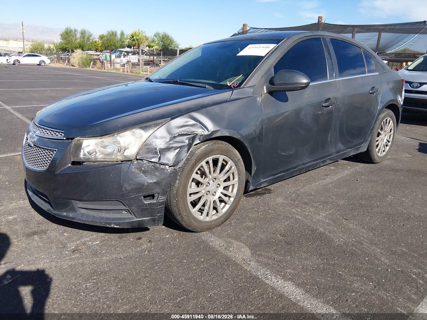 2013 CHEVROLET CRUZE auction photo 2