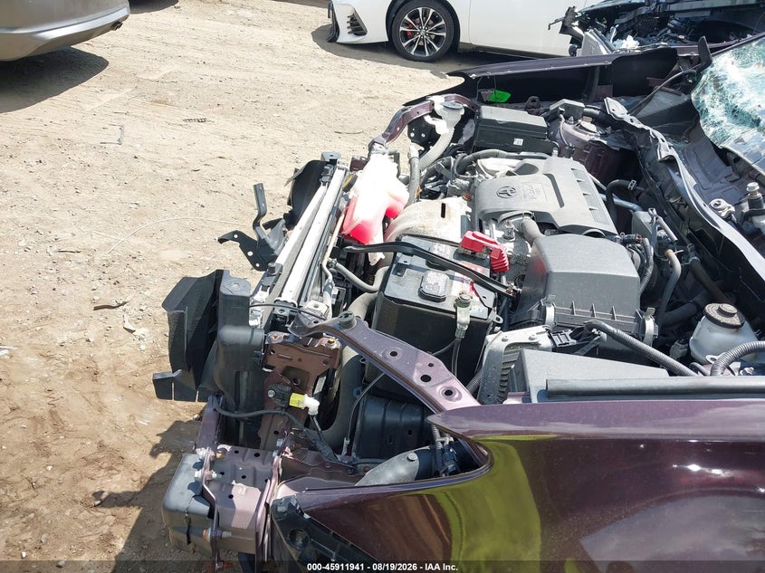 2018 TOYOTA RAV4 auction photo 5