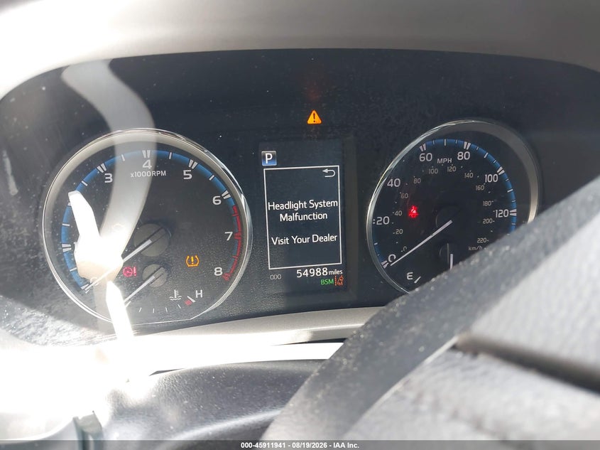 2018 TOYOTA RAV4 auction photo 6