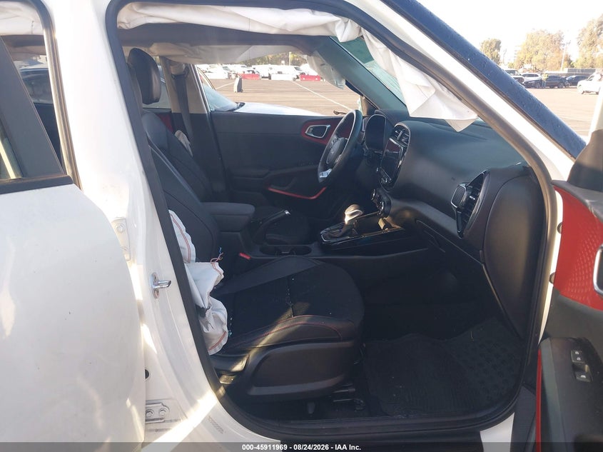 2023 KIA SOUL auction photo 5