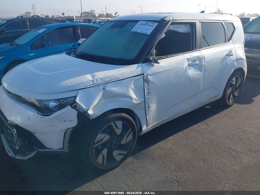2023 KIA SOUL auction photo 6