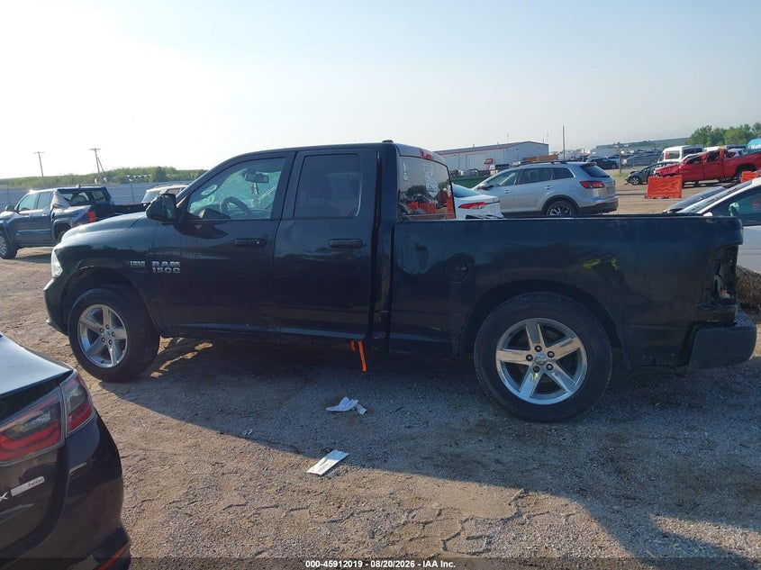 2015 RAM 1500 EXPRESS · Фото 13