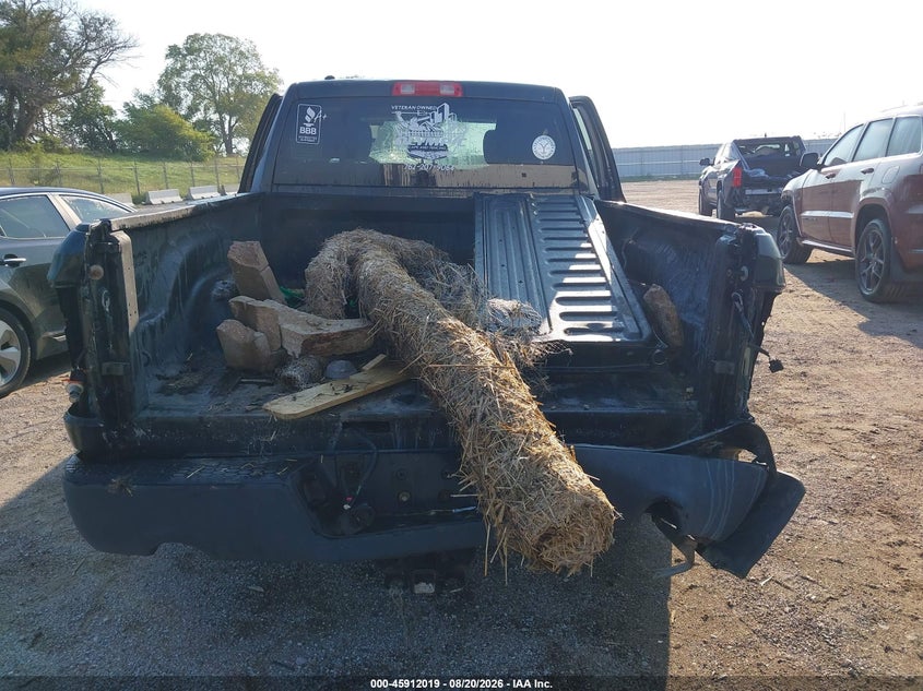 2015 RAM 1500 EXPRESS · Фото 15