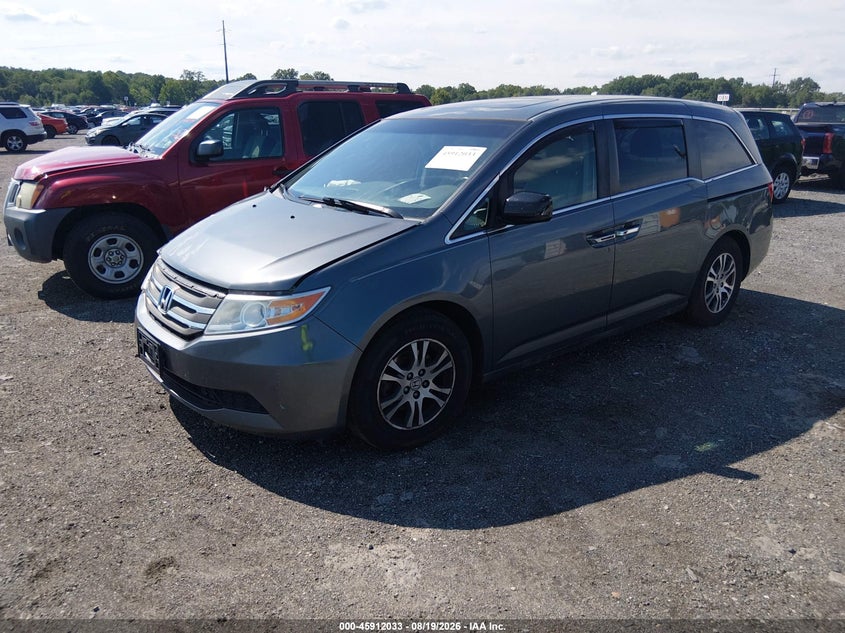 2013 Honda Odyssey, Front End, IAAI, VIN 5FNRL5H67DB065701 — photo 2