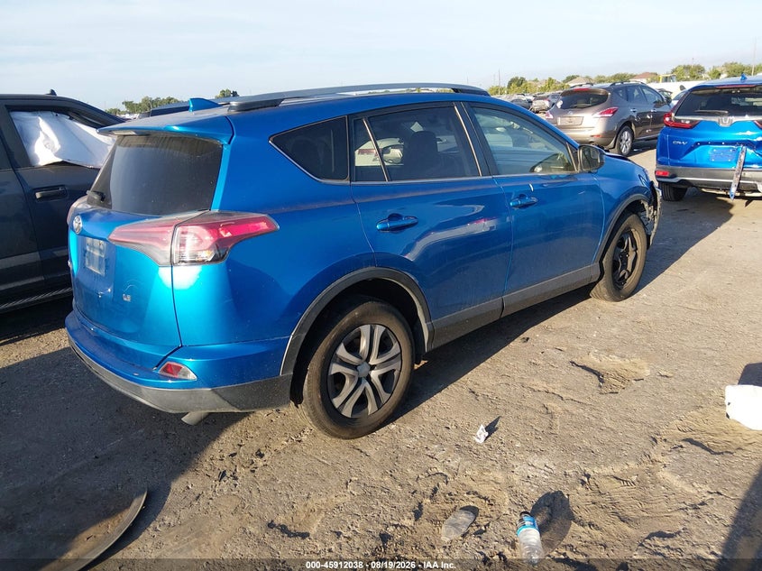 TOYOTA RAV4 - zdjęcie 4