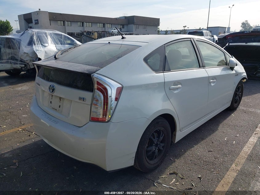 TOYOTA PRIUS - zdjęcie 4