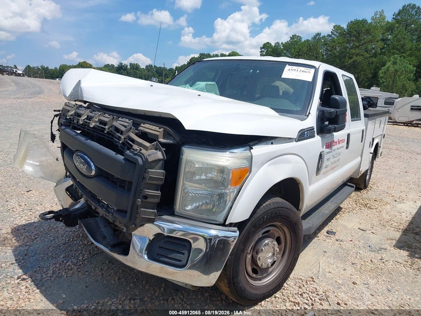 2014 Ford F350, Front End, IAAI, VIN 1FT8W3A6XEEA95716 — photo 2