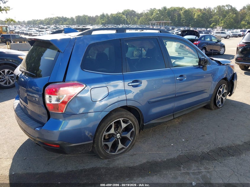 2016 SUBARU FORESTER auction photo 4