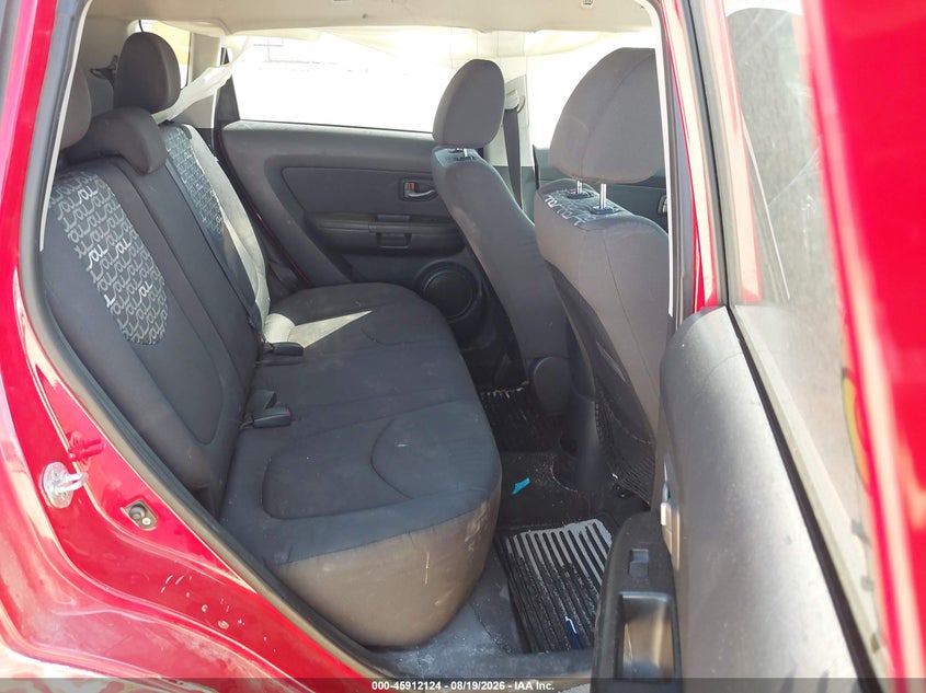 KIA SOUL 2011 VIN KNDJT2A20B7235001