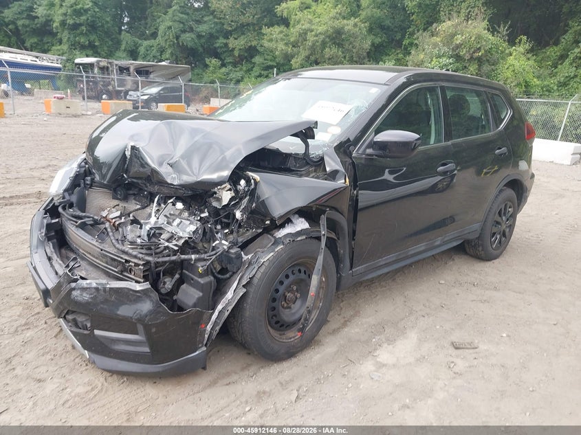2018 NISSAN ROGUE auction photo 2