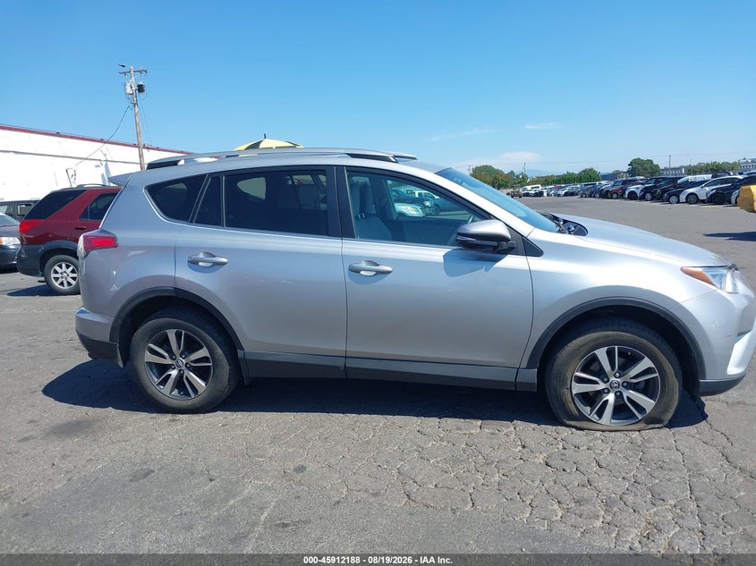 TOYOTA RAV4 - zdjęcie 13
