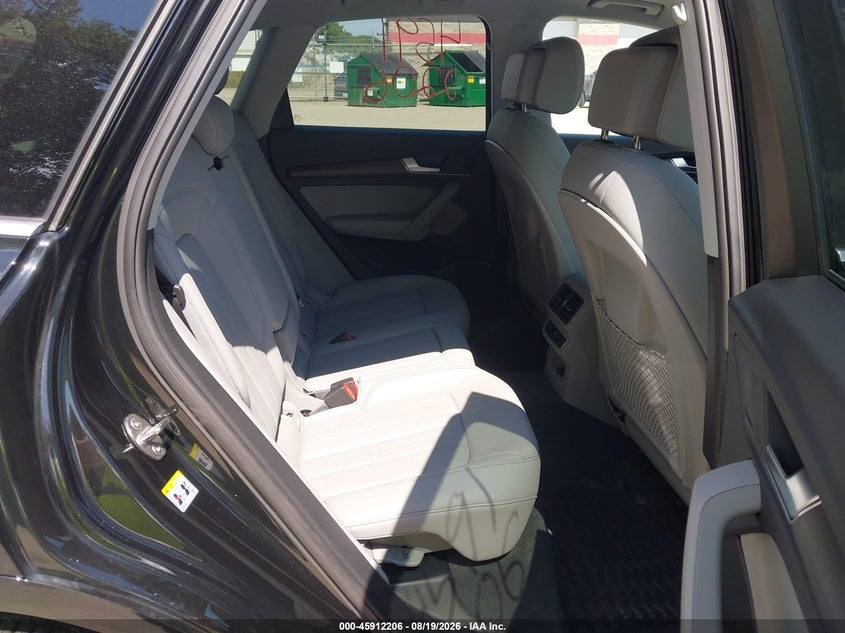 AUDI Q5 2022 VIN WA1GAAFYXN2132753