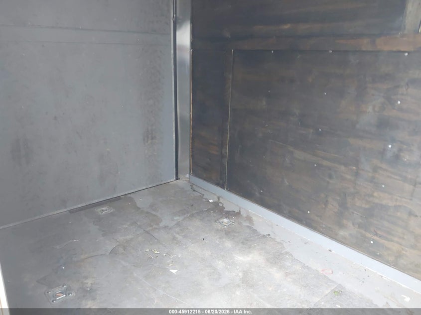 2021 COVERED WAGON ENCLOSED auction photo 8