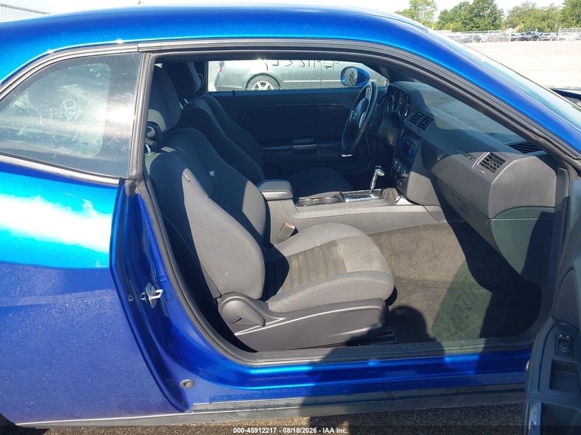 2012 DODGE CHALLENGER auction photo 5