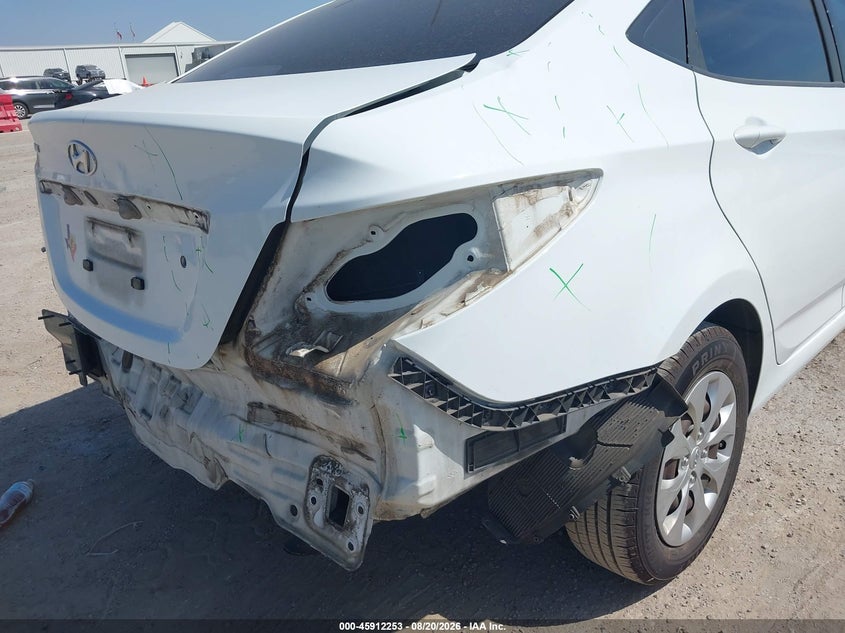 2015 HYUNDAI ACCENT SEDAN 1.6L I-4 DI, DOHC, VVT, 138HP