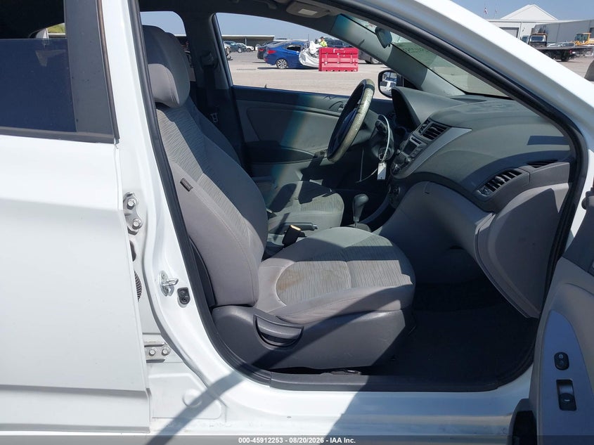 2015 HYUNDAI ACCENT SEDAN 1.6L I-4 DI, DOHC, VVT, 138HP