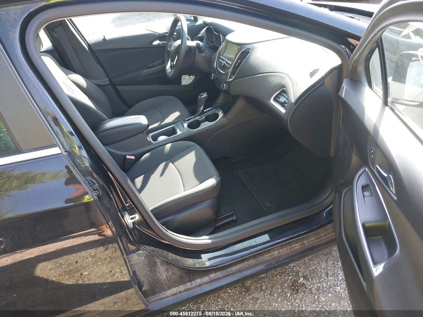 2017 CHEVROLET CRUZE auction photo 5