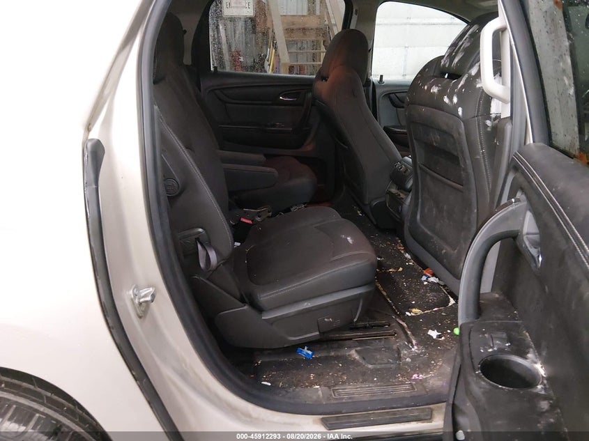 2013 GMC ACADIA SLE-2 · Photo 8