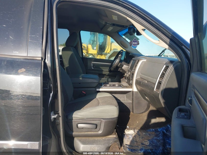 2015 RAM 1500 auction photo 5