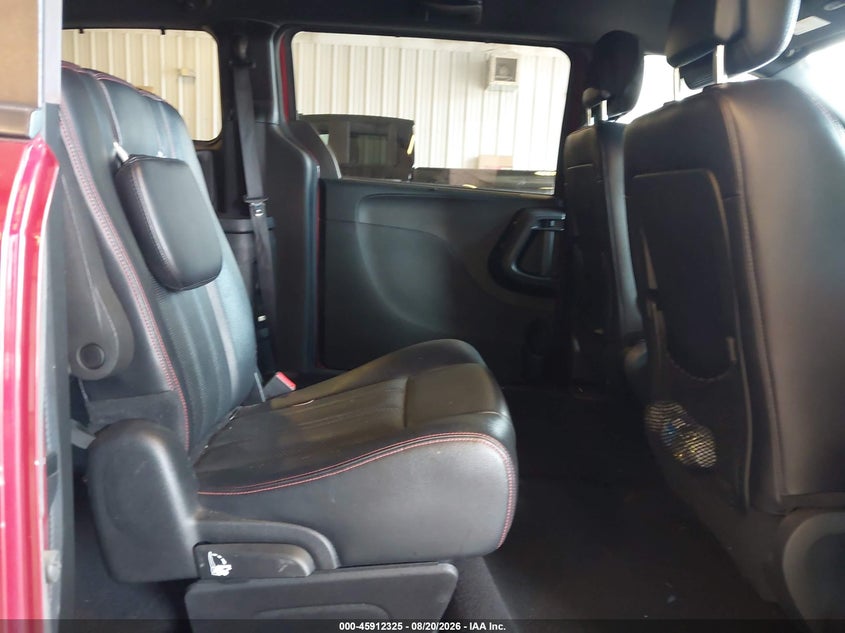 2015 DODGE GRAND CARAVAN auction photo 8