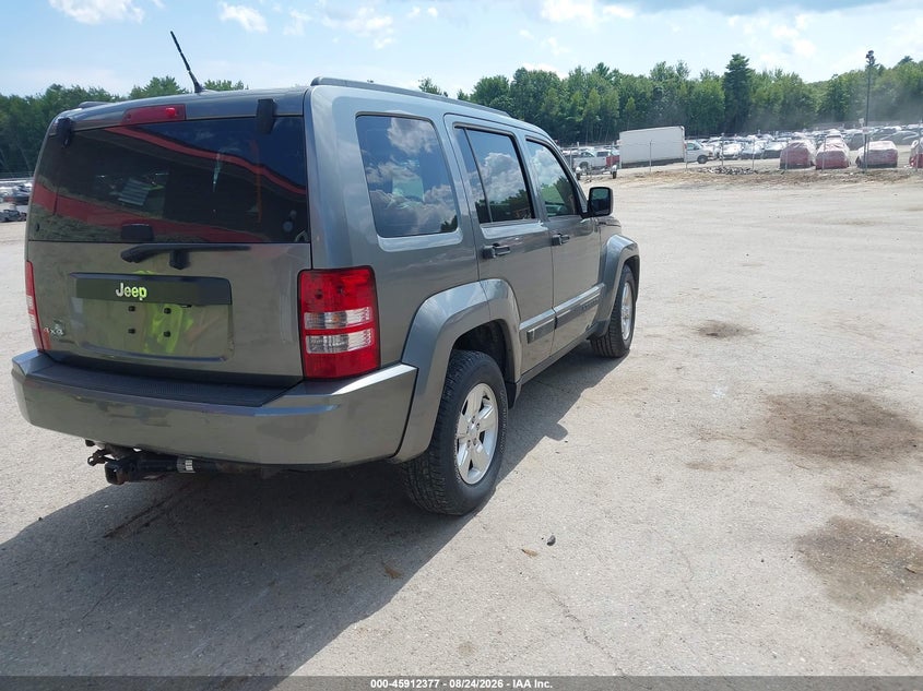 2012 JEEP LIBERTY auction photo 4