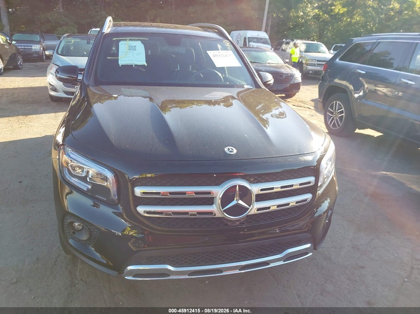 MERCEDES-BENZ GLB 250 - zdjęcie 12