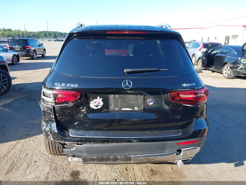 MERCEDES-BENZ GLB 250 - zdjęcie 16