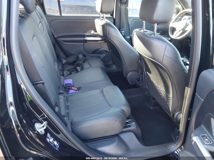 2022 MERCEDES-BENZ GLB 250 auction photo 8