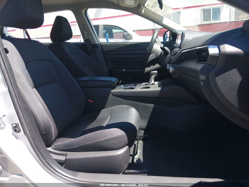2022 NISSAN ALTIMA auction photo 5