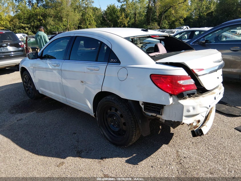 2012 CHRYSLER 200 auction photo 3