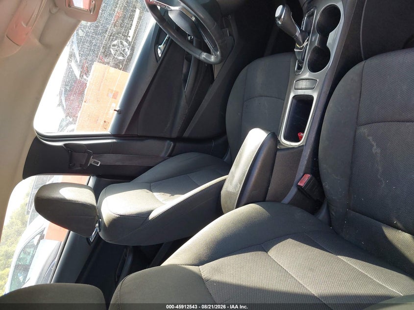 2017 CHEVROLET CRUZE auction photo 5
