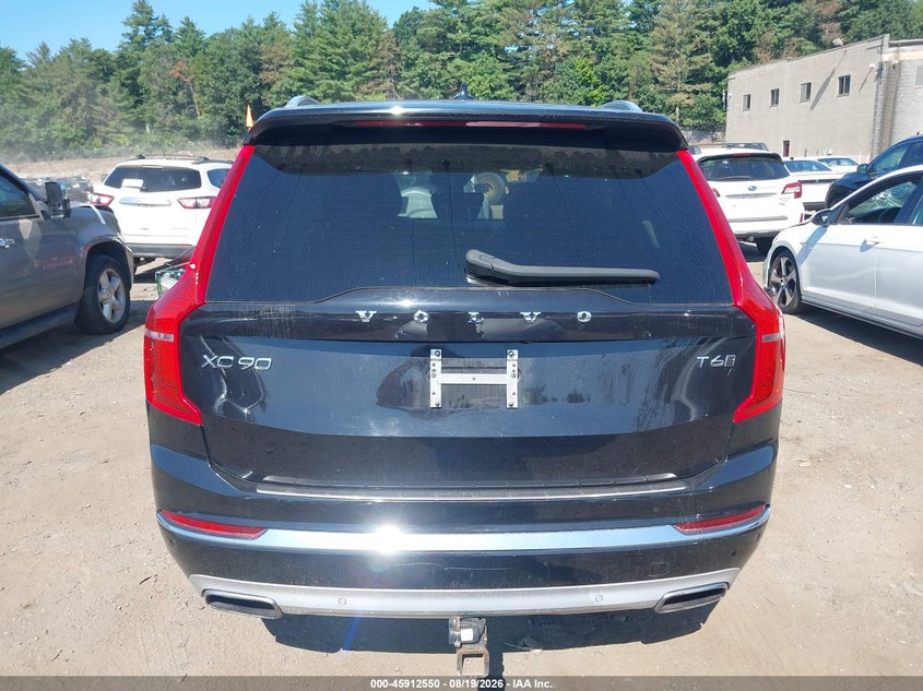VOLVO XC90 - zdjęcie 16