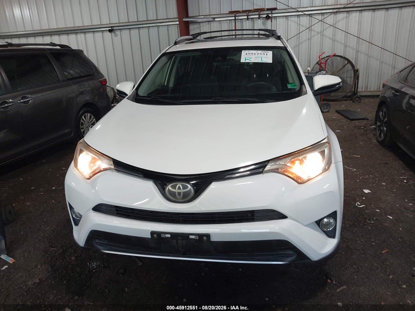 TOYOTA RAV4 - zdjęcie 12