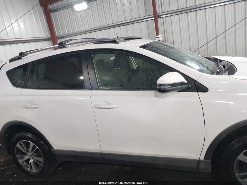 TOYOTA RAV4 - zdjęcie 13