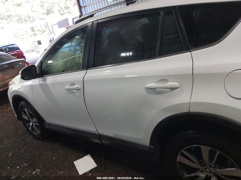 TOYOTA RAV4 - zdjęcie 14