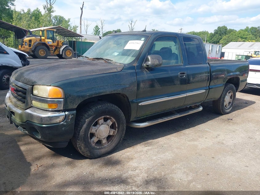 2005 GMC SIERRA 1500 auction photo 2