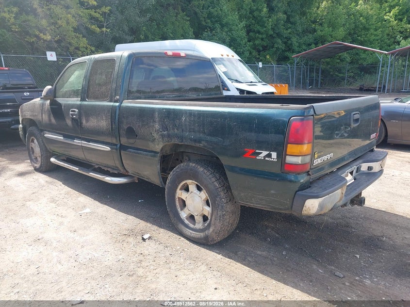 2005 GMC SIERRA 1500 auction photo 3